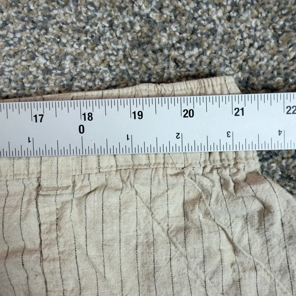 Lane Bryant‎ Pinstripe Linen Blend Shorts Beige Plus Size 22/24 Drawstring Waist